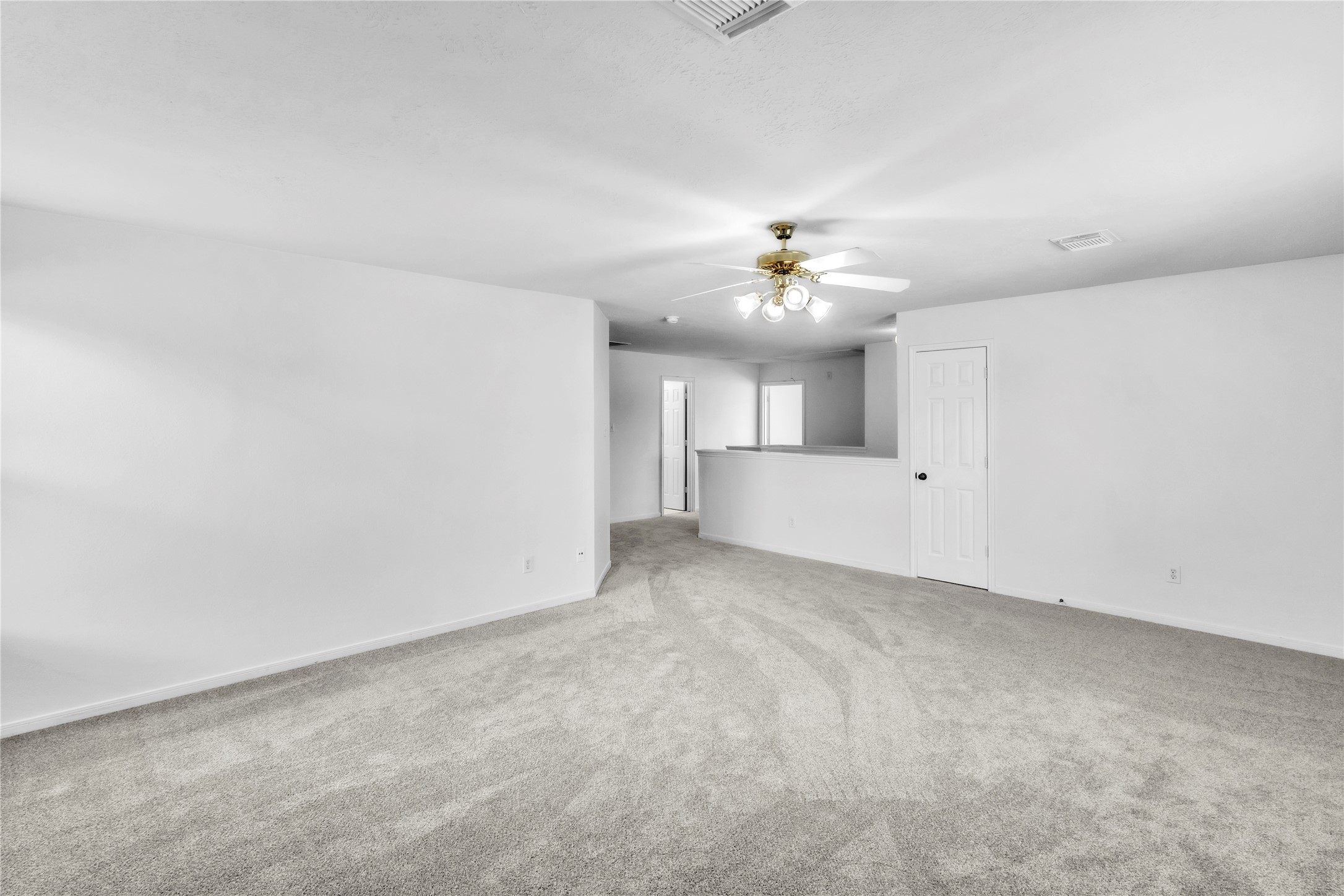 18027 Oak Orchard Lane Cypress, TX 77433 - Photo 34 of 37 an empty room with a bathroom