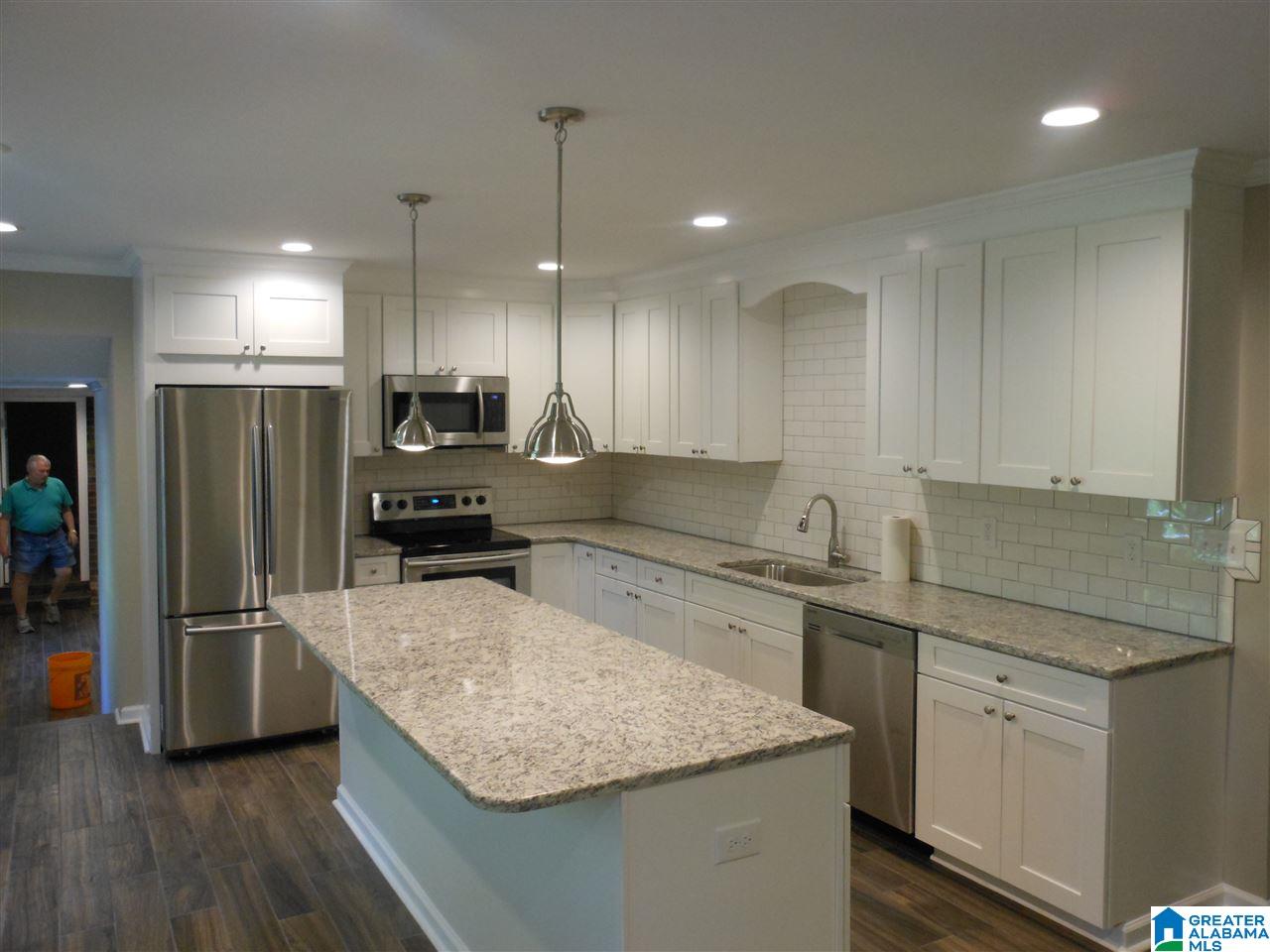 1402 Fox Run Road Sylacauga, AL 35150 - Photo 8 of 14 Gallery Image 8