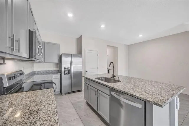 $2,000 | 32395 Turtle Grace Loop, Wesley Chapel, FL 33545