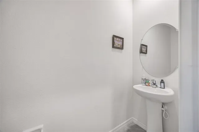 $2,000 | 32395 Turtle Grace Loop, Wesley Chapel, FL 33545