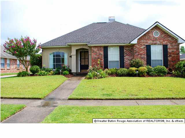 11070 Paddock Avenue Baton Rouge, LA 70816 - Photo 2 of 13 Gallery Image 2