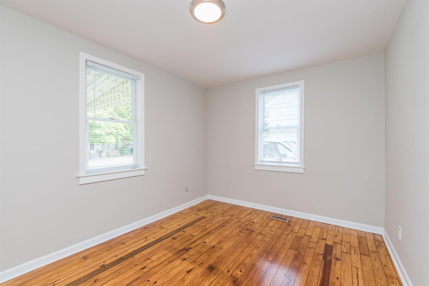 1129 Sparks Road Lexington, KY 40505 - Photo 19 of 25 Listing Photo