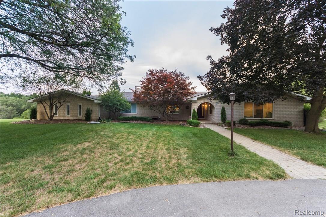 1200 North Livernois Road Rochester, MI 48306 - Photo 1 of 65 2700 Livernois-1.jpg