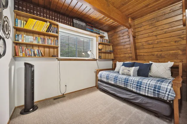 $750,000 | 745 Kings Court, Lake Arrowhead, CA 92352