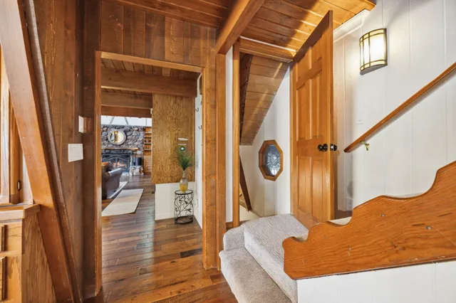 $750,000 | 745 Kings Court, Lake Arrowhead, CA 92352