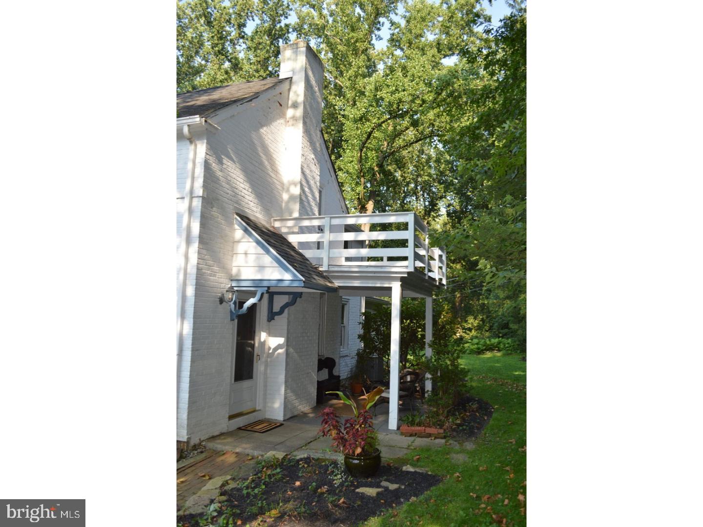 39 Green Valley Road Wallingford, PA 19086 - Photo 16 of 24 Side Yard