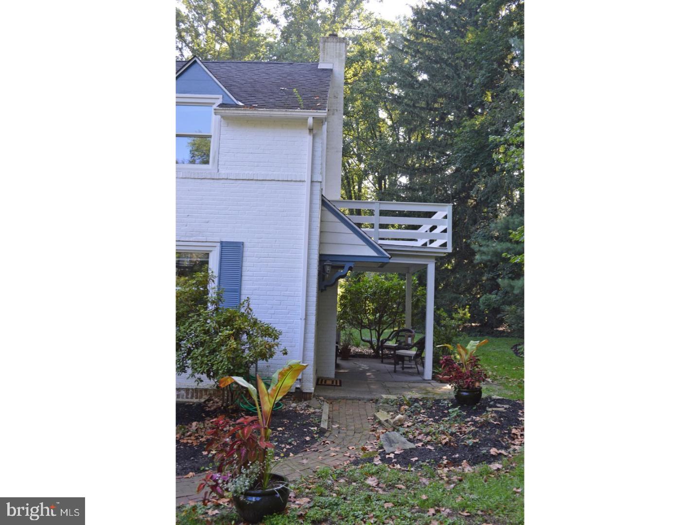 39 Green Valley Road Wallingford, PA 19086 - Photo 17 of 24 Side Yard