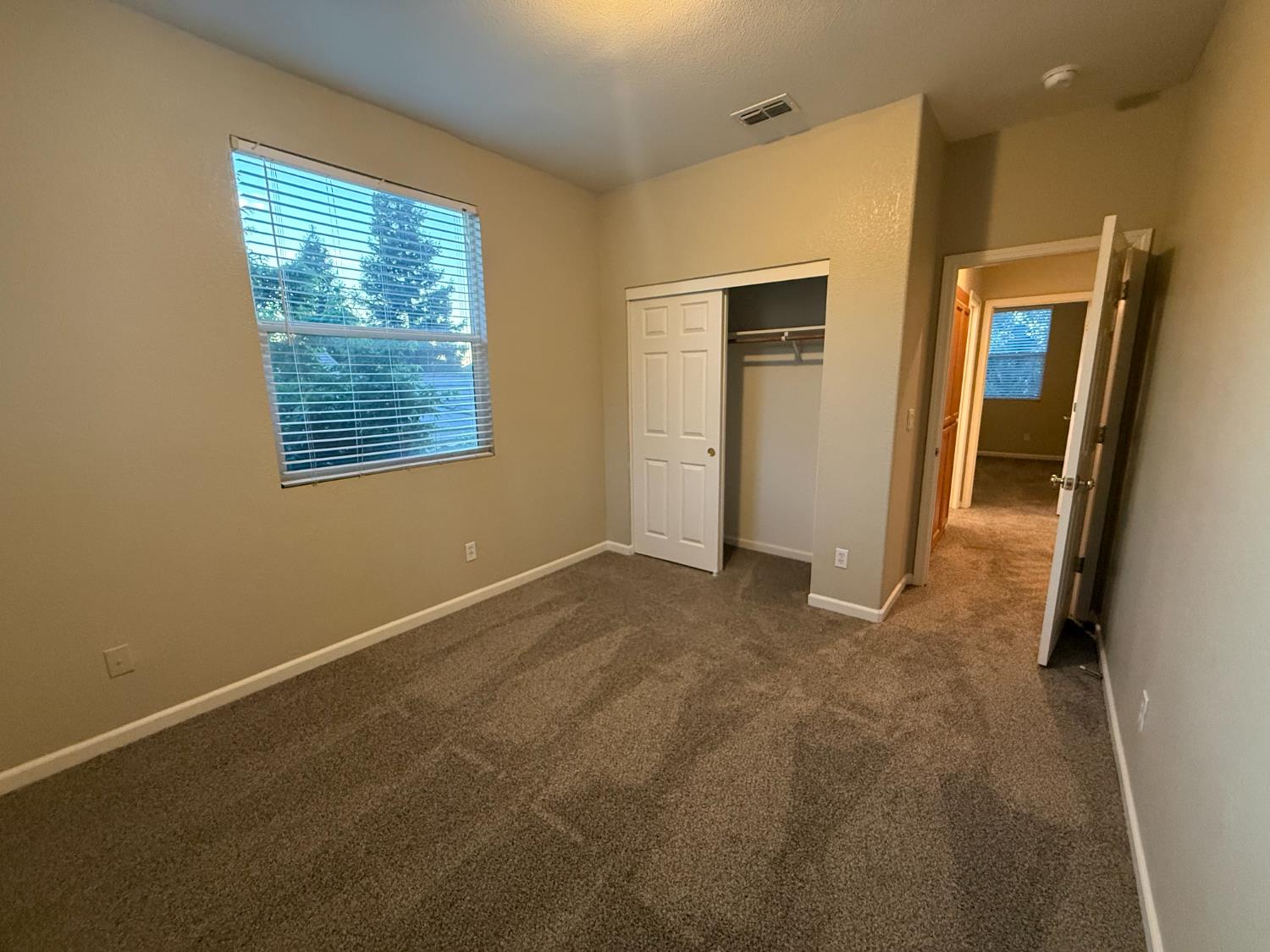 301 Unity Circle Sacramento, CA 95833 - Photo 8 of 33