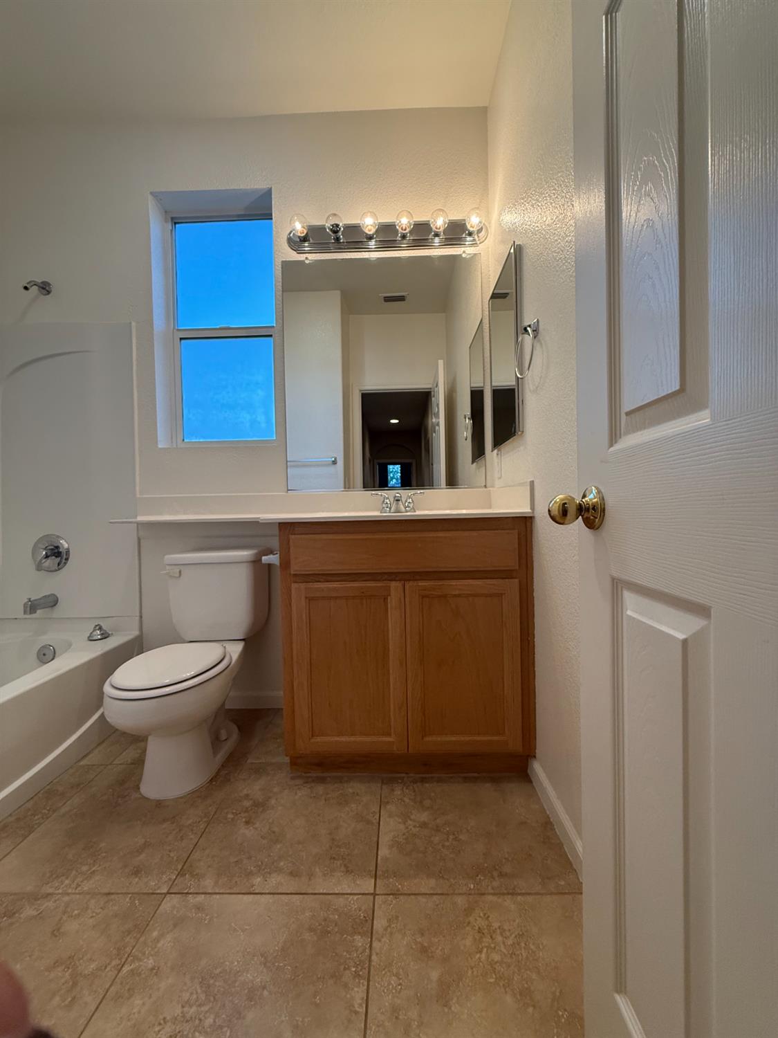 301 Unity Circle Sacramento, CA 95833 - Photo 9 of 33
