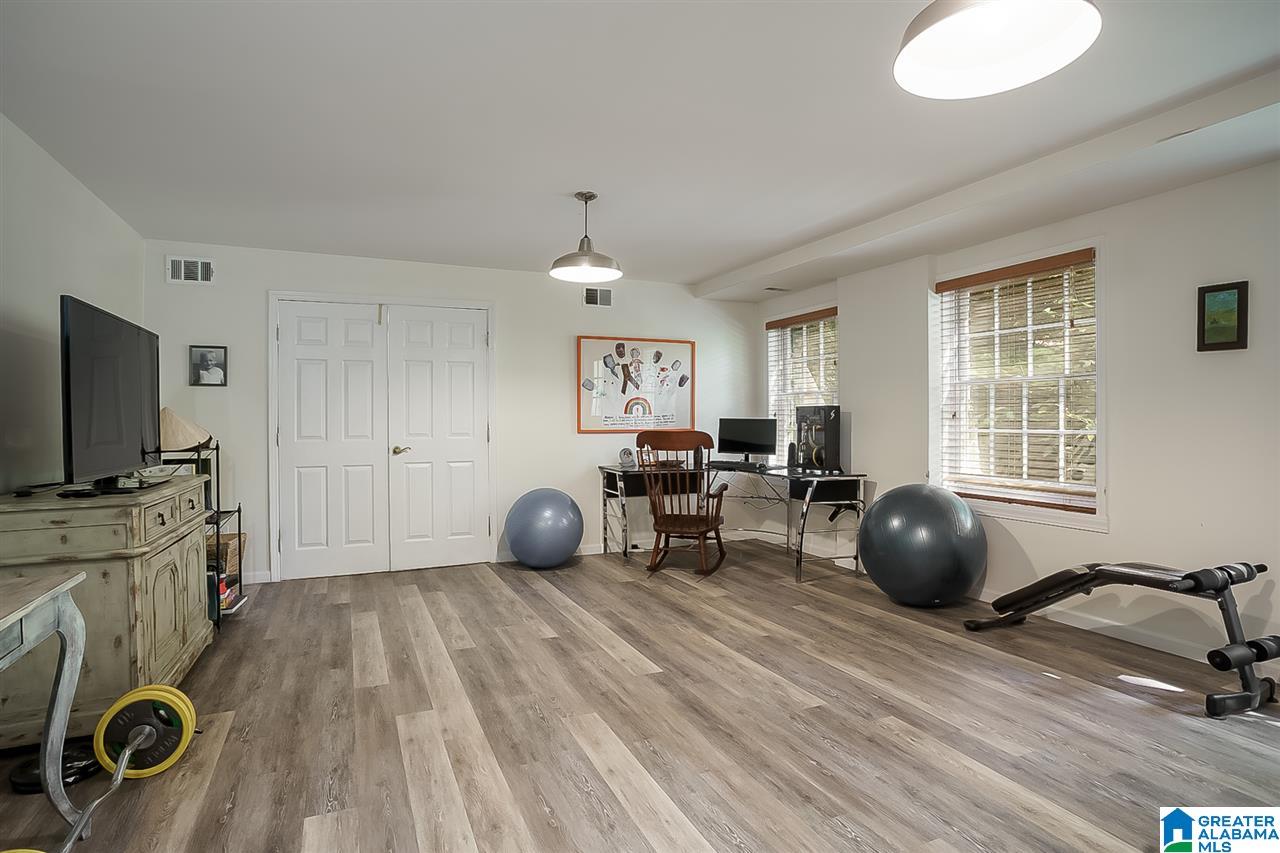 3429 Brookwood Road Birmingham, AL 35223 - Photo 40 of 49
