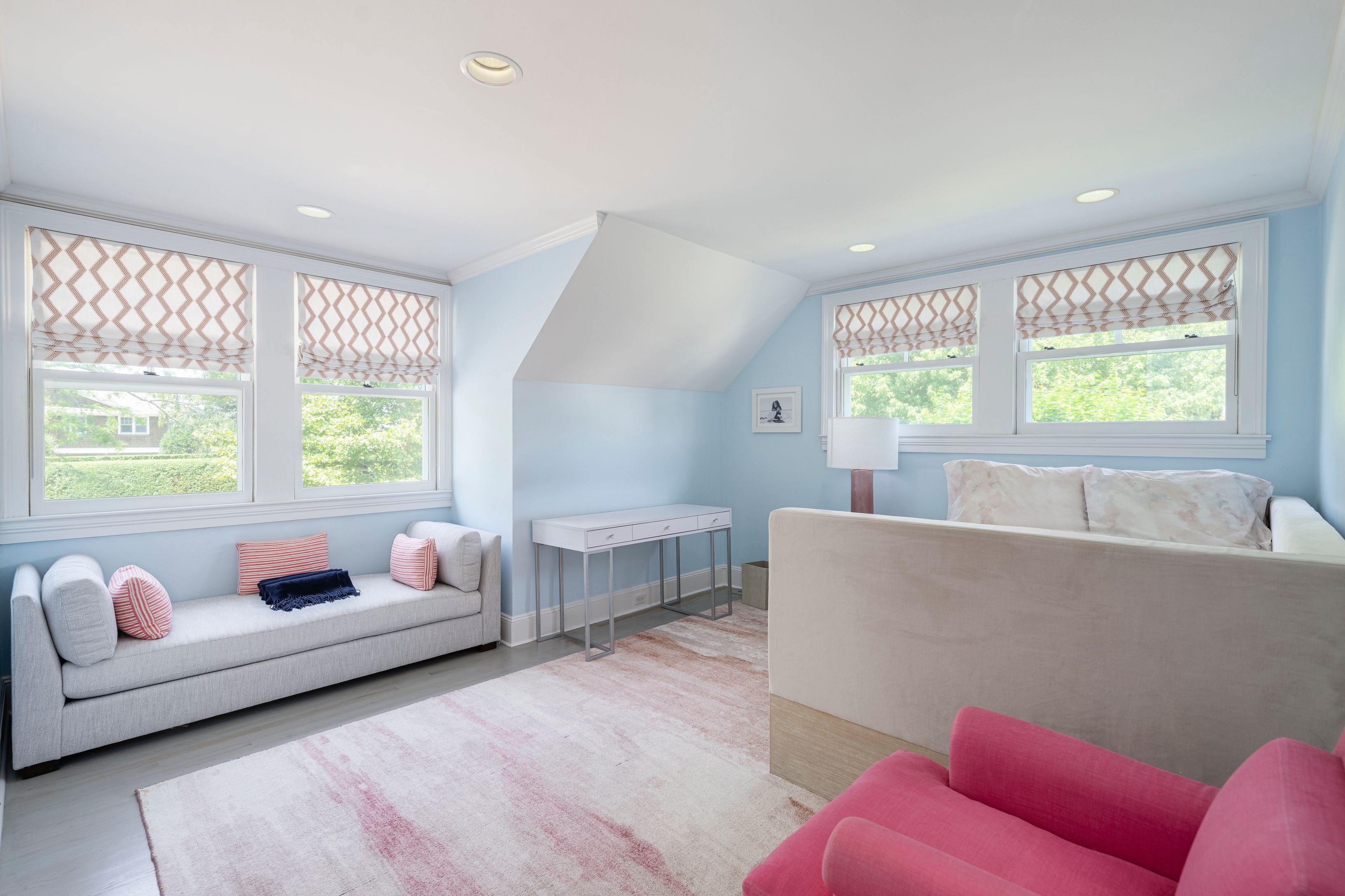 1 Mecox Field Lane Bridgehampton, NY 11932 - Photo 12 of 27 Guest Bedroom