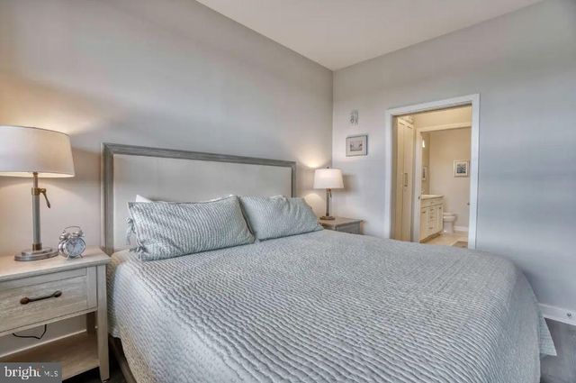 $735,000 | 141 West Street, Unit 303, Annapolis, MD 21401