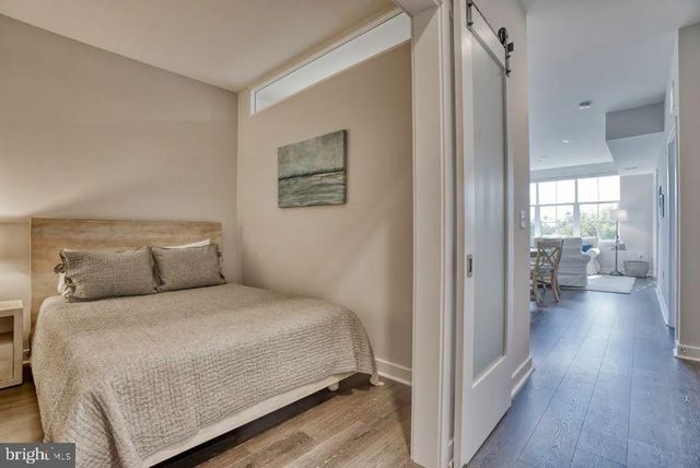 $735,000 | 141 West Street, Unit 303, Annapolis, MD 21401