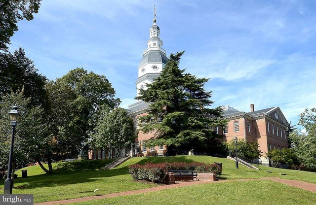 $735,000 | 141 West Street, Unit 303, Annapolis, MD 21401