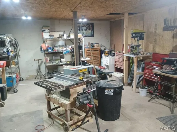 $229,900 | 46 Private Road 160-190, Alton, MO 65606