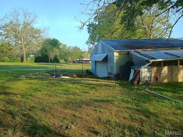 $229,900 | 46 Private Road 160-190, Alton, MO 65606