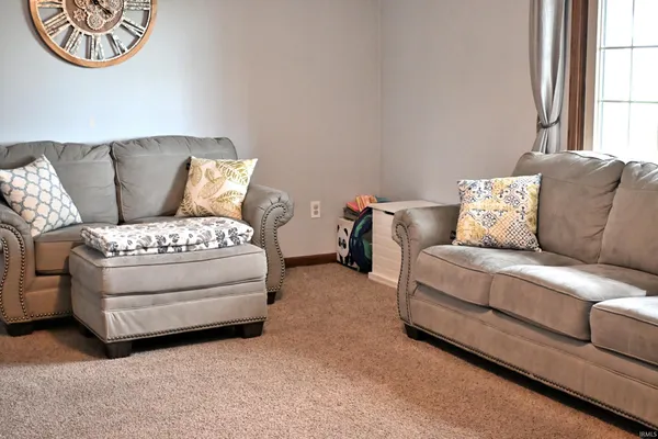 $320,000 | 2451 North 440 West, Jasper, IN 47546