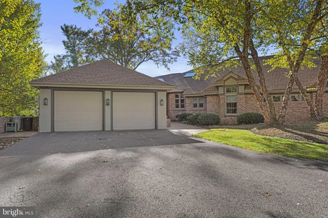 a house view with a outdoor space