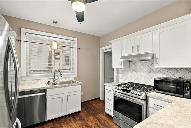 $349,900 | 1037 Washington Avenue, Grand Haven, MI 49417