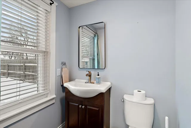 $349,900 | 1037 Washington Avenue, Grand Haven, MI 49417