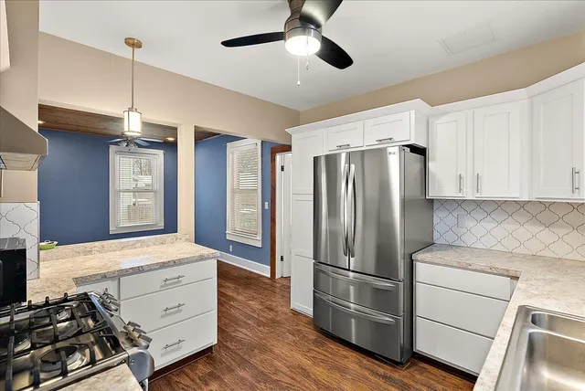 $349,900 | 1037 Washington Avenue, Grand Haven, MI 49417