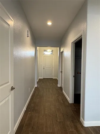 $2,280 | 2511 Allview Lane, Glenn Heights, TX 75154