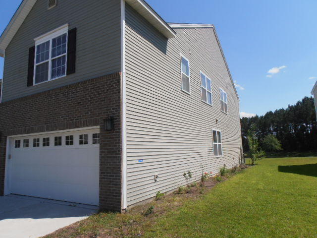 361 Deep River Road Summerville, SC 29486 - Photo 3 of 22 RIGHT