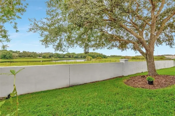 $3,000 | 18821 Maisons Drive, Lutz, FL 33558