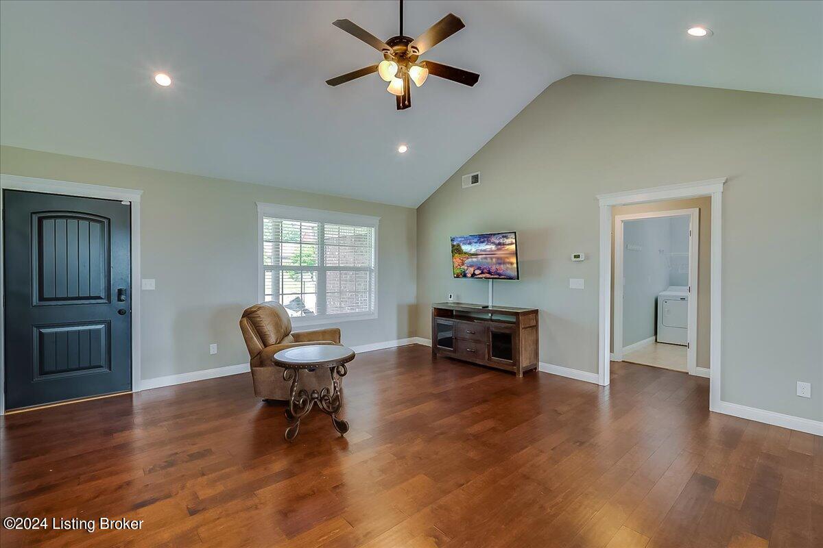 210 Ruth Lane Bardstown, KY 40004 - Photo 3 of 27 03-2-1