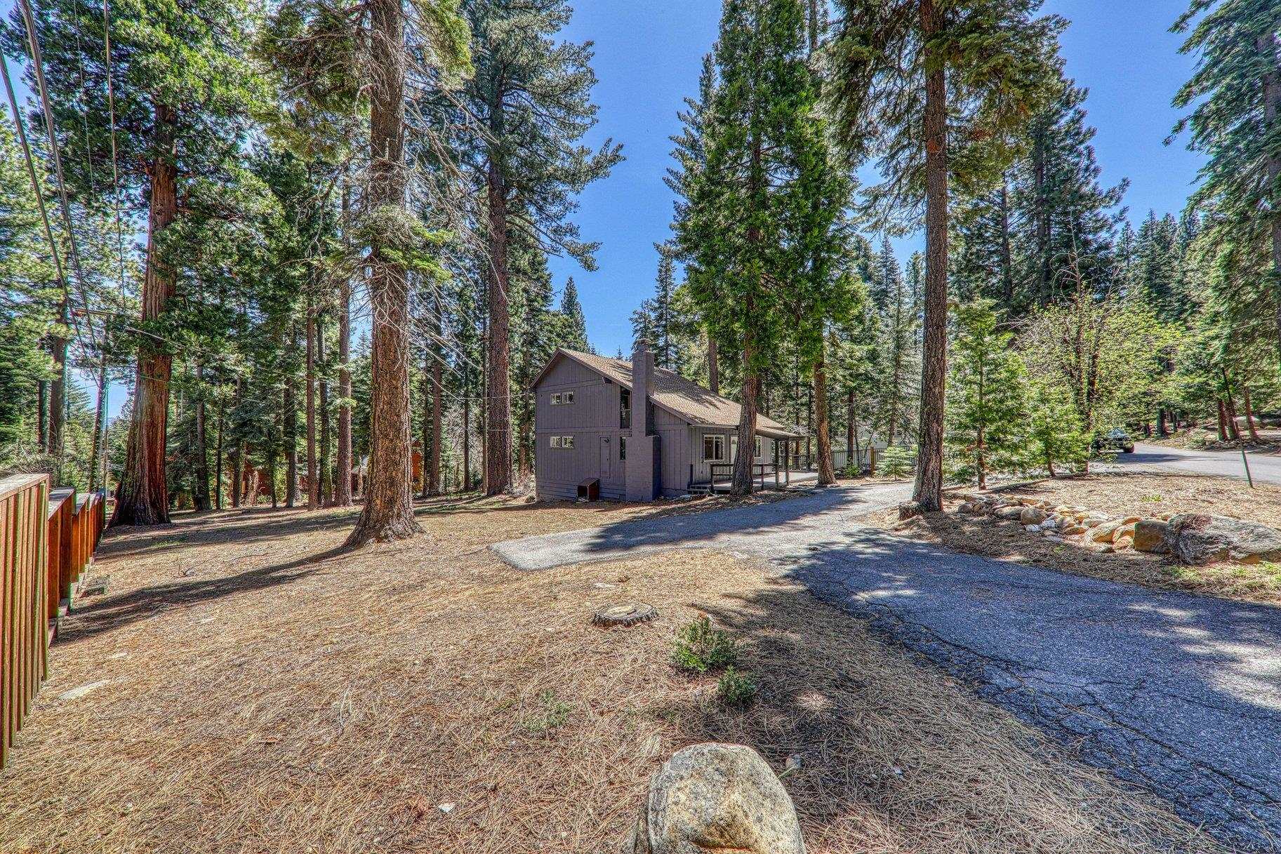 995 Holly Road Tahoe City, CA 96145 - Photo 25 of 28
