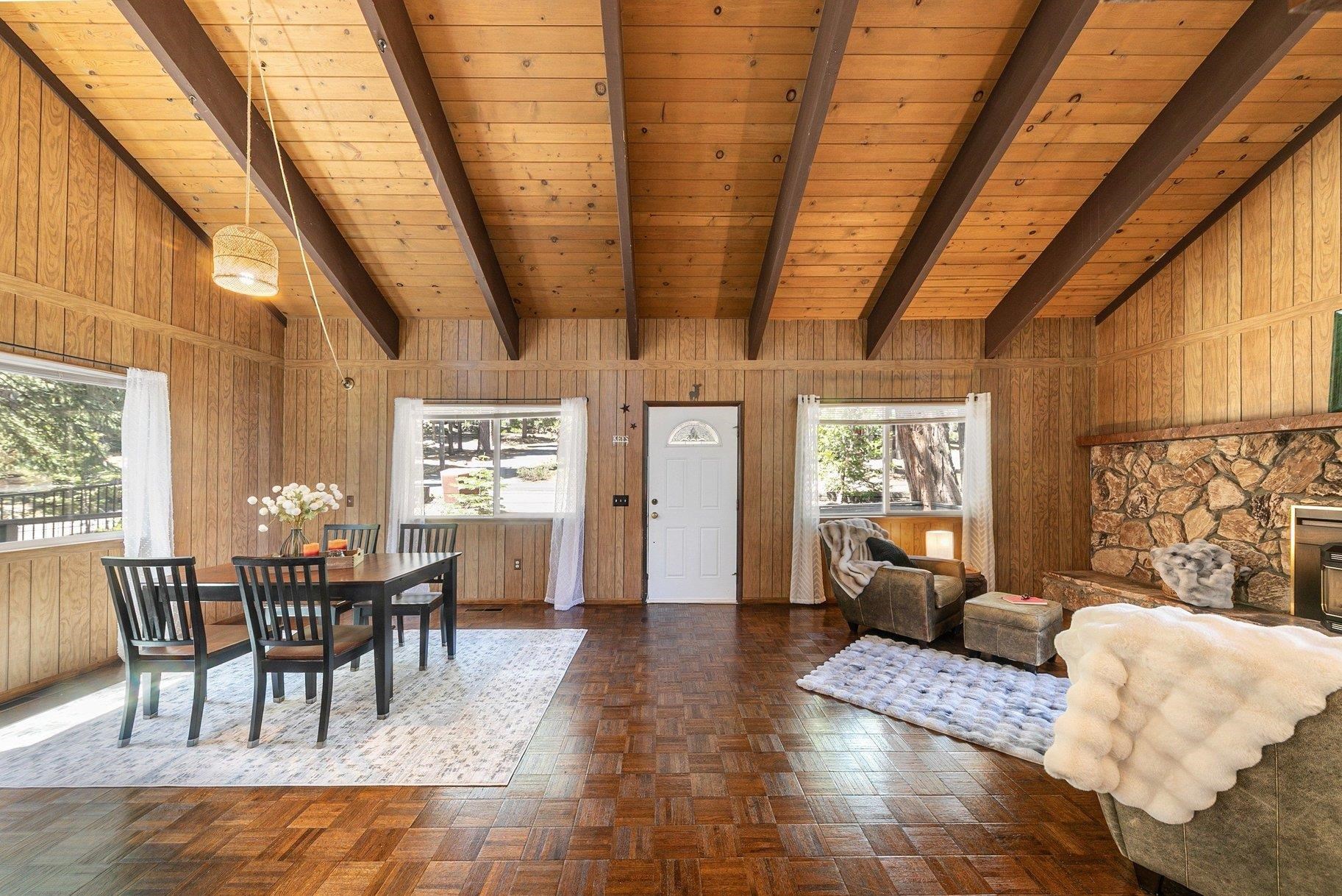 995 Holly Road Tahoe City, CA 96145 - Photo 3 of 28