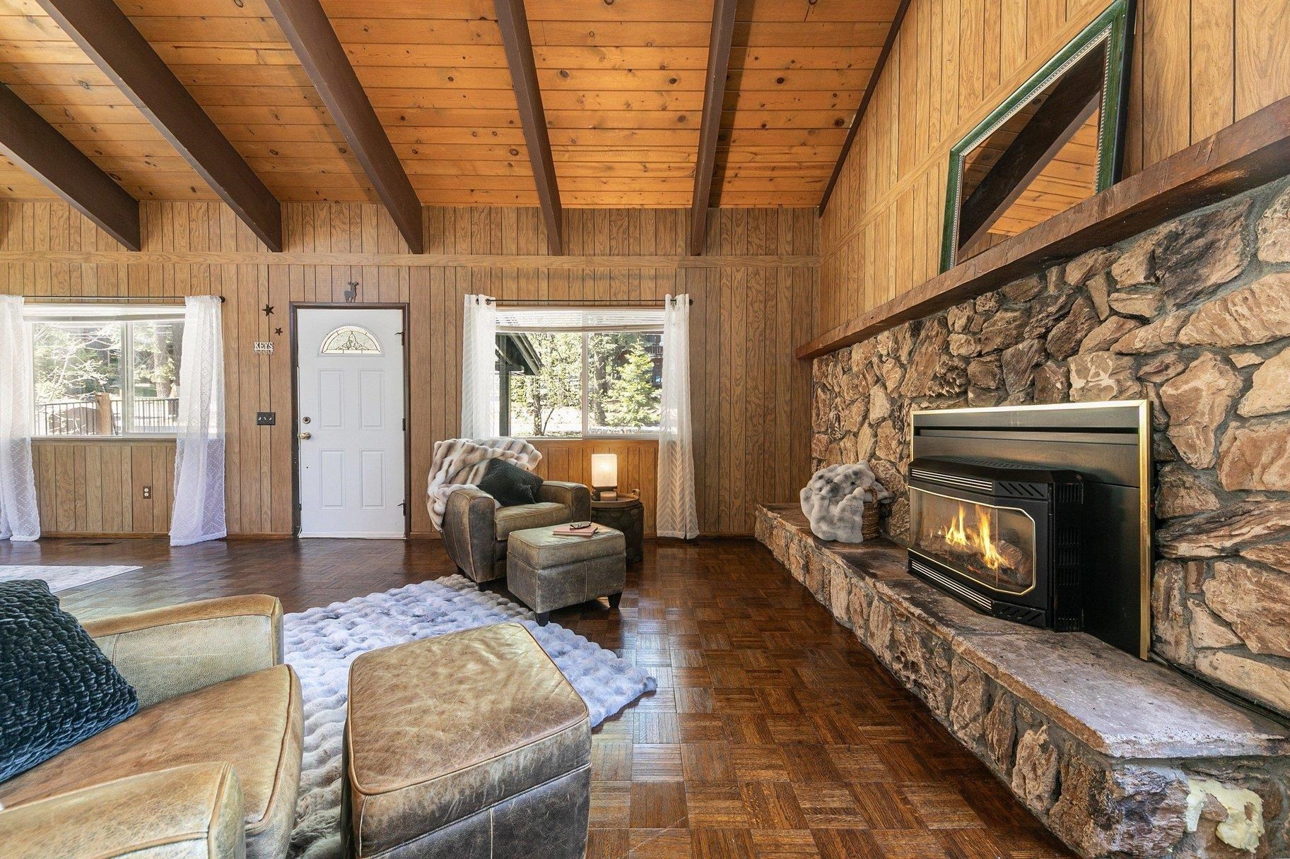 995 Holly Road Tahoe City, CA 96145 - Photo 8 of 28