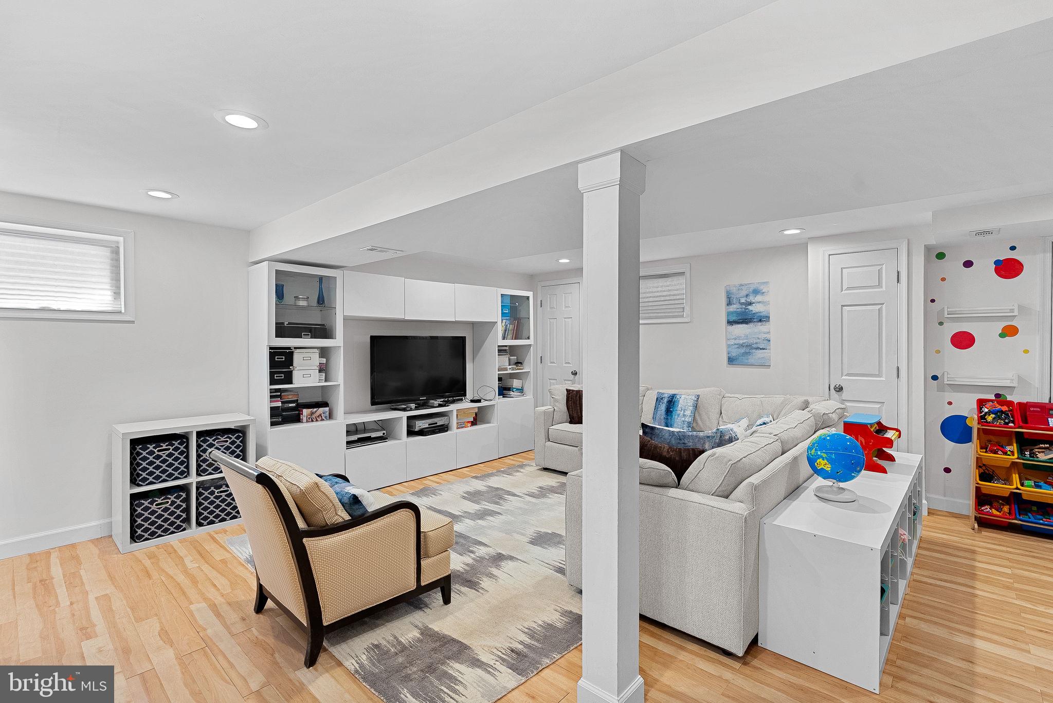 8909 2nd Avenue Silver Spring, MD 20910 - Photo 16 of 48
