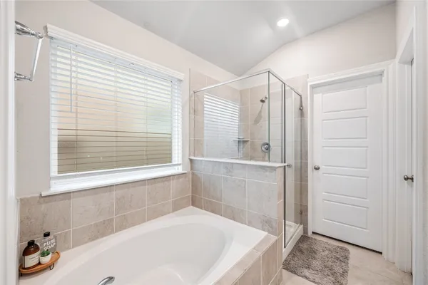 $2,300 | 4246 Pale Fox Lane, Katy, TX 77493