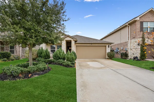 $2,300 | 4246 Pale Fox Lane, Katy, TX 77493
