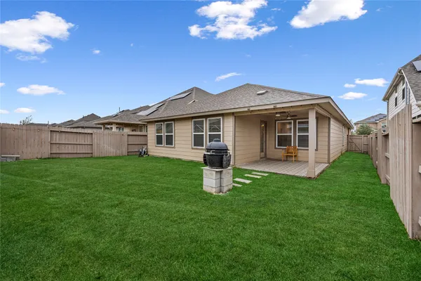 $2,300 | 4246 Pale Fox Lane, Katy, TX 77493