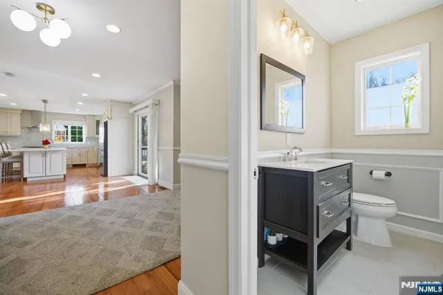 $1,850,000 | 364 West Clinton Avenue, Tenafly, NJ 07670