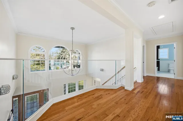 $1,850,000 | 364 West Clinton Avenue, Tenafly, NJ 07670