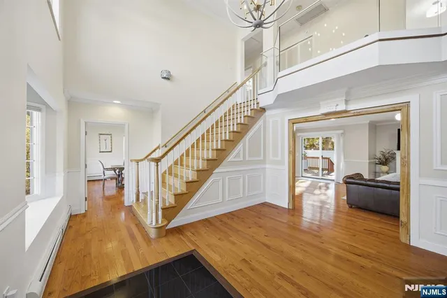 $1,850,000 | 364 West Clinton Avenue, Tenafly, NJ 07670