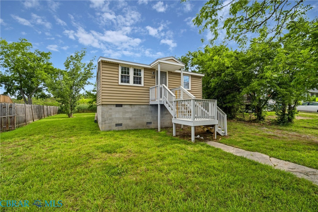 119 Messick Road Poquoson, VA 23662 - Photo 2 of 18