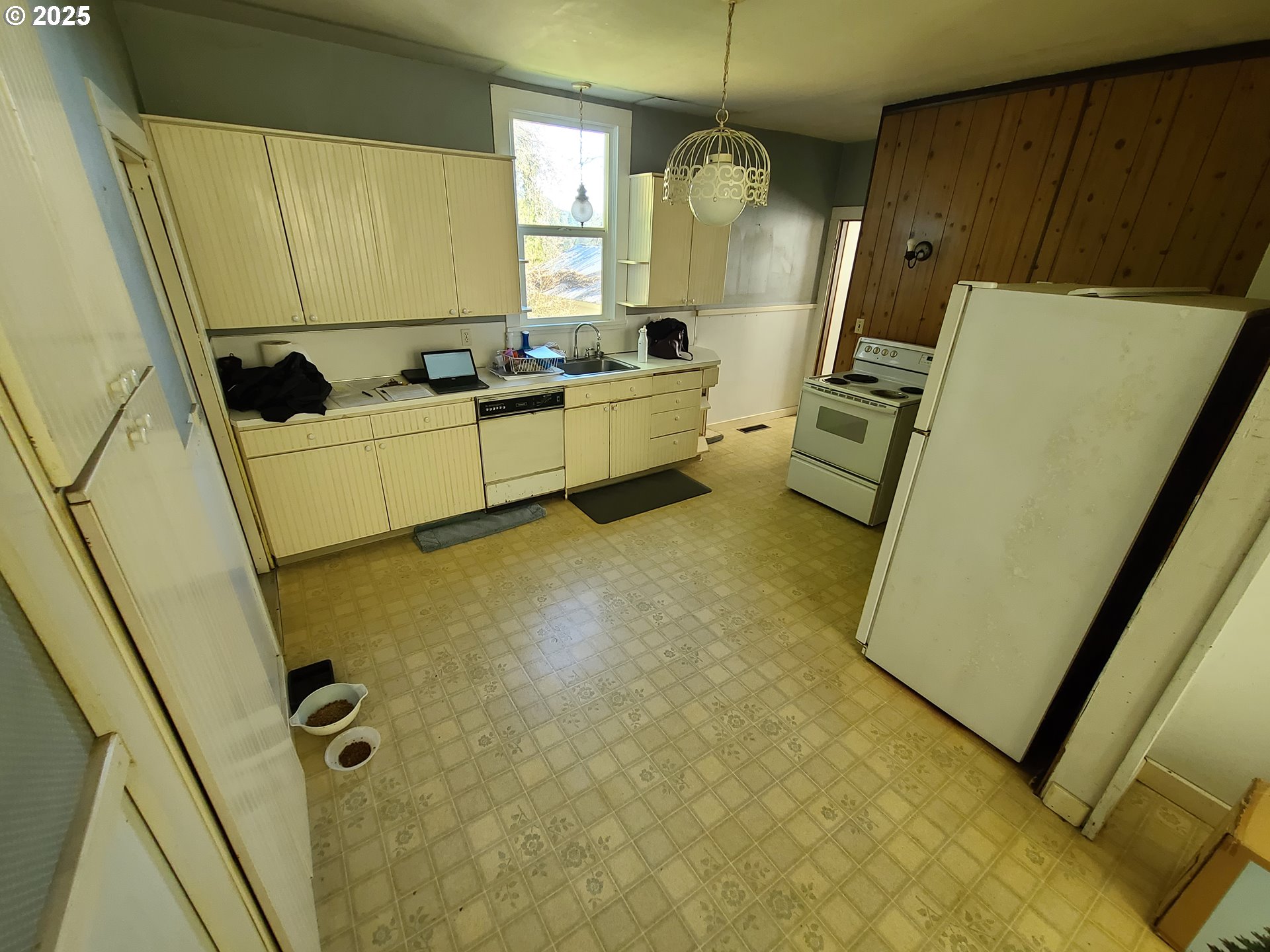 1419 Southeast Coffey Road Washougal, WA 98671 - Photo 5 of 47 Gallery Image 5