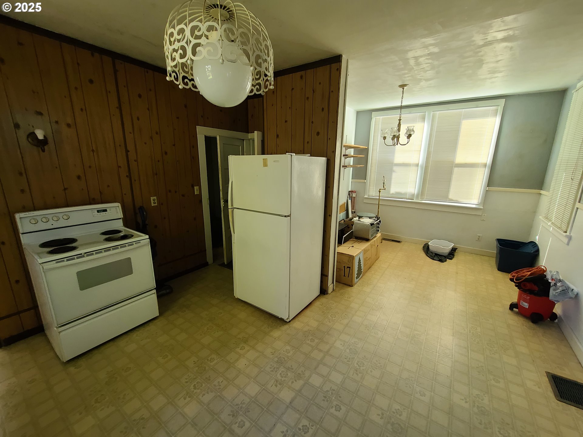 1419 Southeast Coffey Road Washougal, WA 98671 - Photo 6 of 47 Gallery Image 6