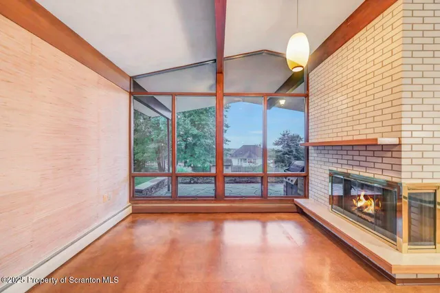 $409,900 | 446 Kennedy Drive, Archbald, PA 18403