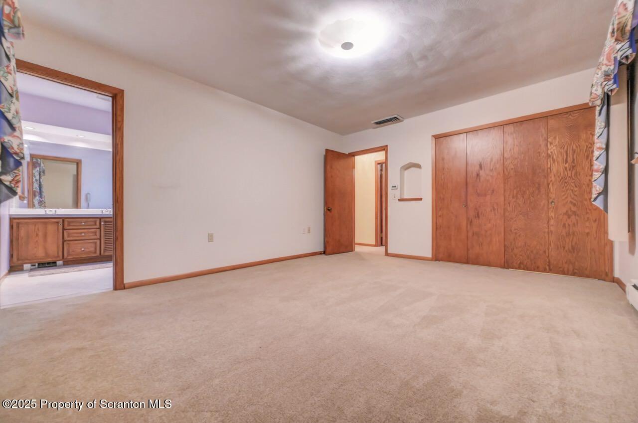 446 Kennedy Drive Archbald, PA 18403 - Photo 39 of 78 446 Kennedy Dr 37 Large