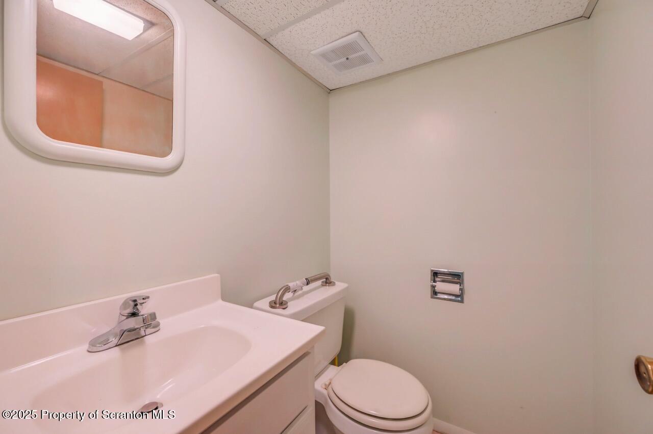 446 Kennedy Drive Archbald, PA 18403 - Photo 58 of 78 446 Kennedy Dr 56 Large