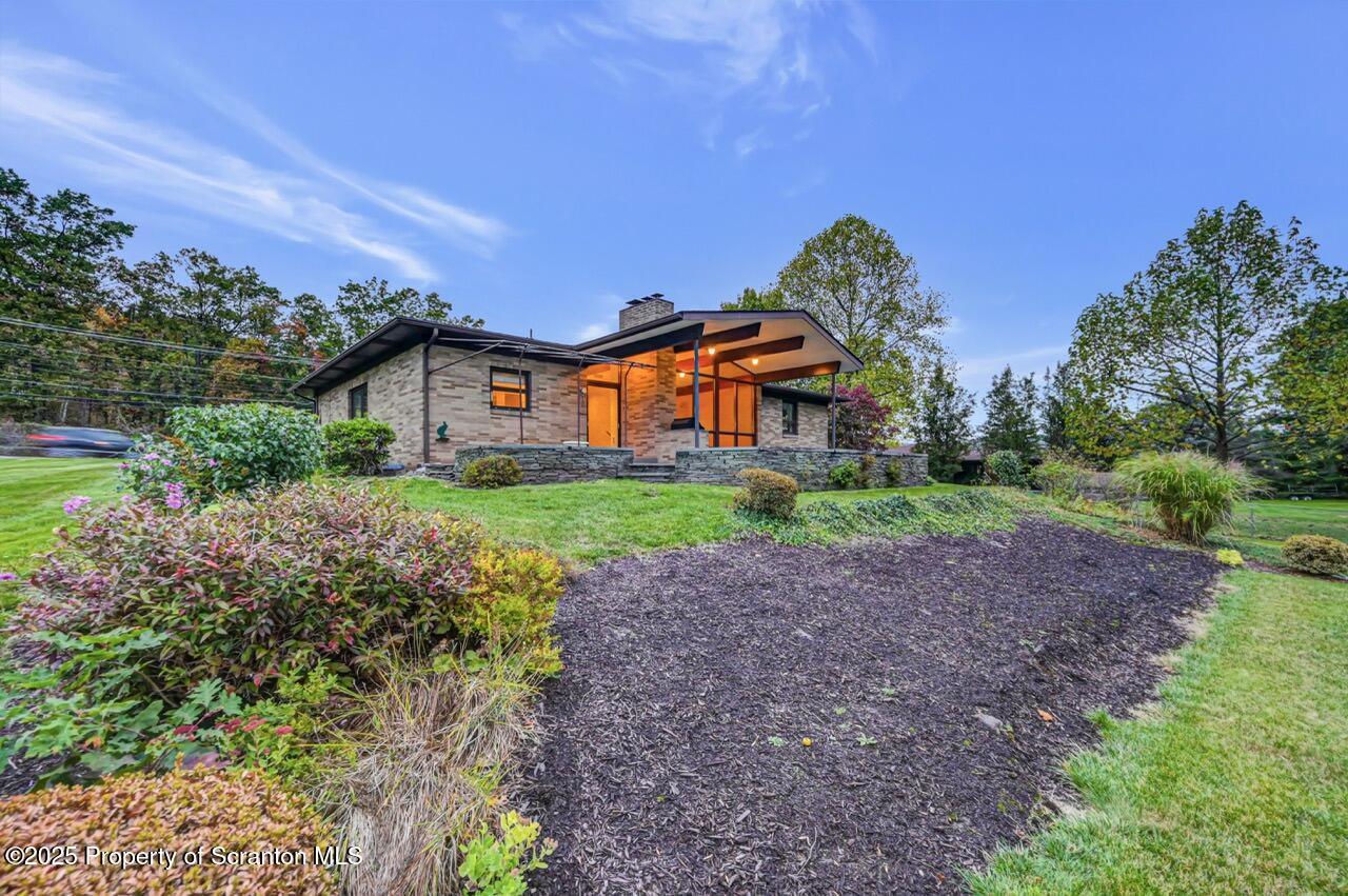 446 Kennedy Drive Archbald, PA 18403 - Photo 9 of 78 446 Kennedy Dr 06 Large