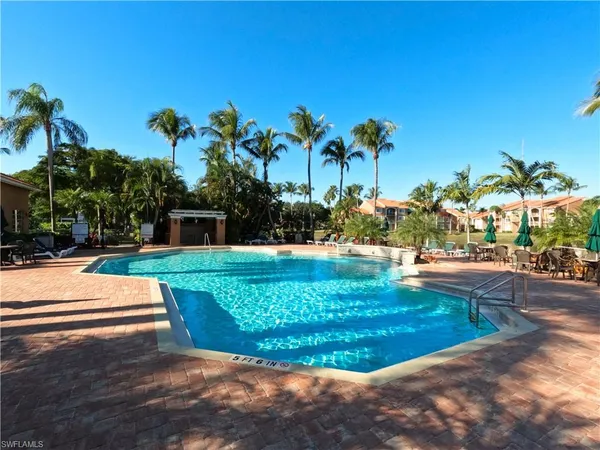$3,100 | 1160 Wildwood Lakes Boulevard, Unit 304, Naples, FL 34104