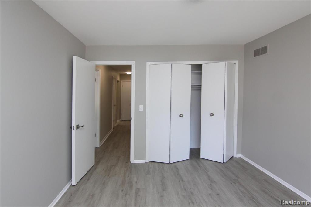 2425 Mulberry Road Bloomfield Hills, MI 48302 - Photo 15 of 22
