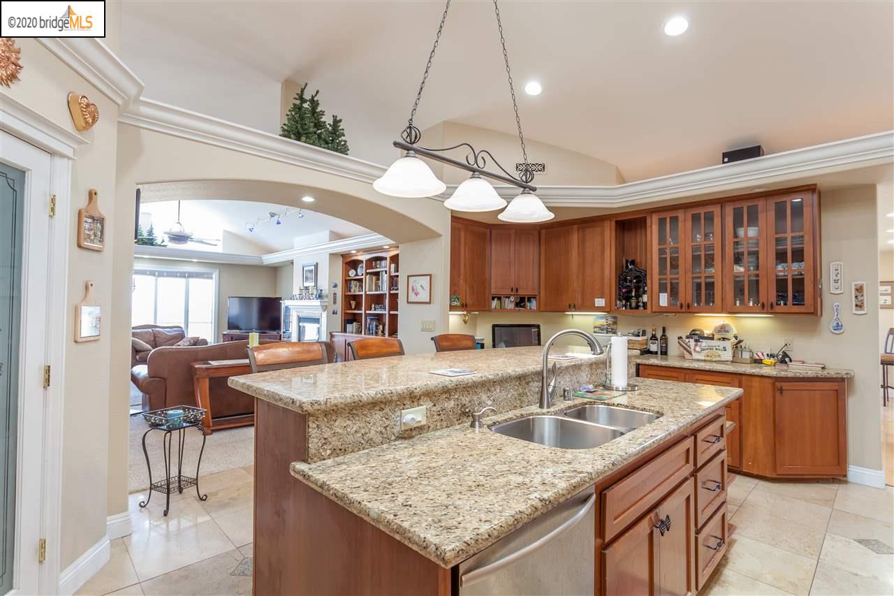 16562 West Grant Line Road Tracy, CA 95391 - Photo 8 of 39