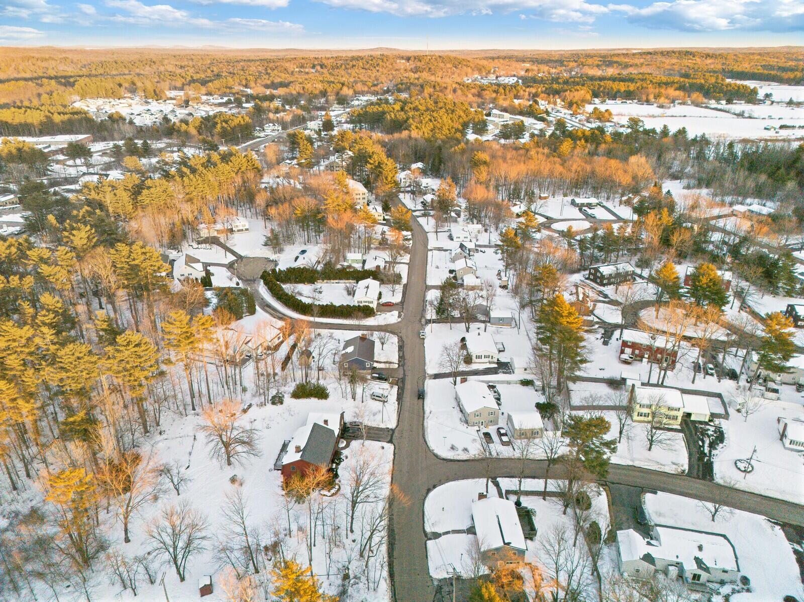 84 Windsor Avenue Augusta, ME 04330 - Photo 12 of 45 06_DJI_0577_mls